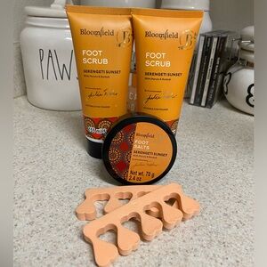 New Bloomfield Serengeti Sunset Foot Care Set | Bundle